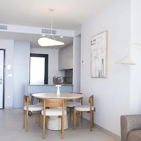 Sunset Sailors Sweet شقة