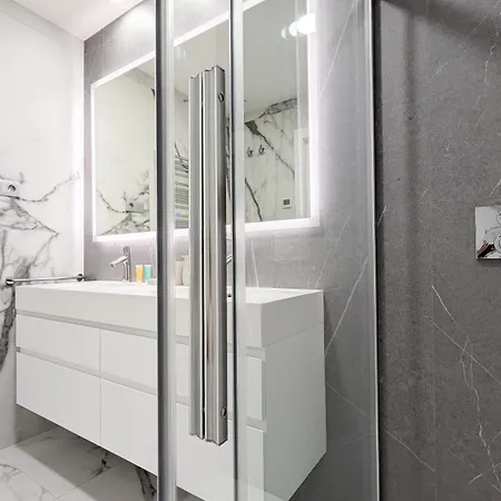 Sunset Sailors Sweet بينايدورم