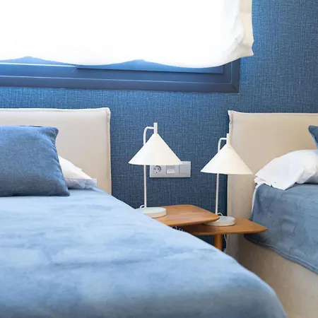 Sunset Sailors Sweet شقة *