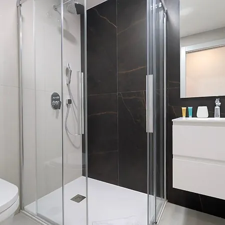 Sunset Sailors Sweet شقة